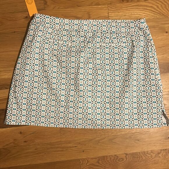 Ruby Rd. NWT skort. Size 18W - Picture 4 of 4